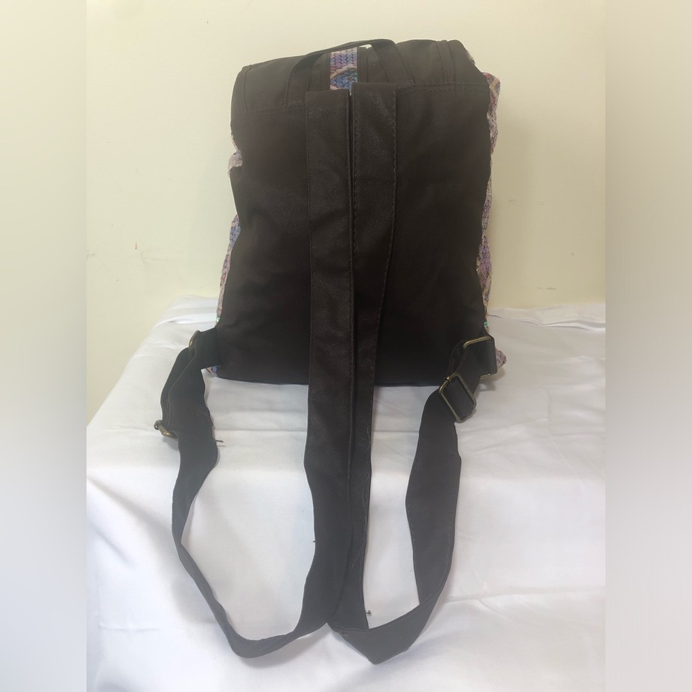 NWOT Sequin Patterned Backpack with Brown Accents - image 3